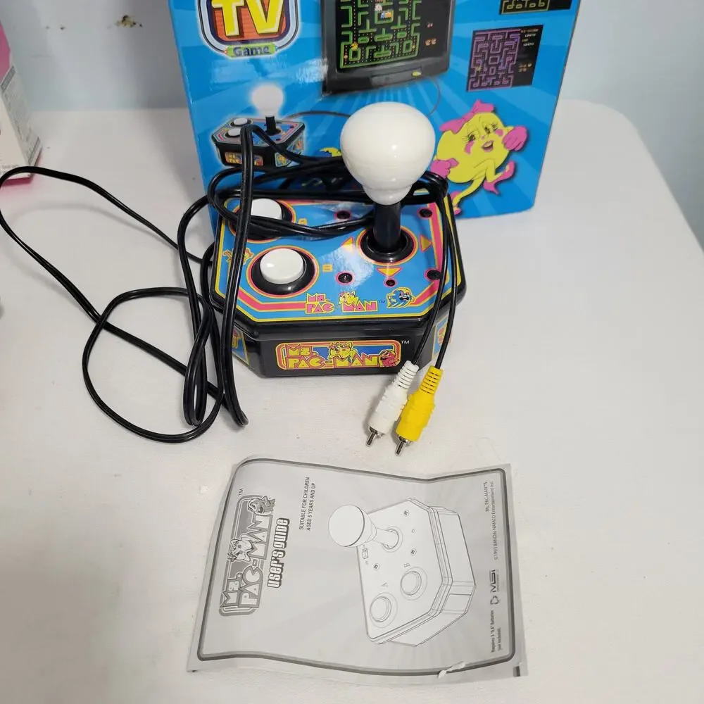 Ms Pac-Man TV Arcade 1993 Vintage Entertainment Plug & Play 81826-2M11